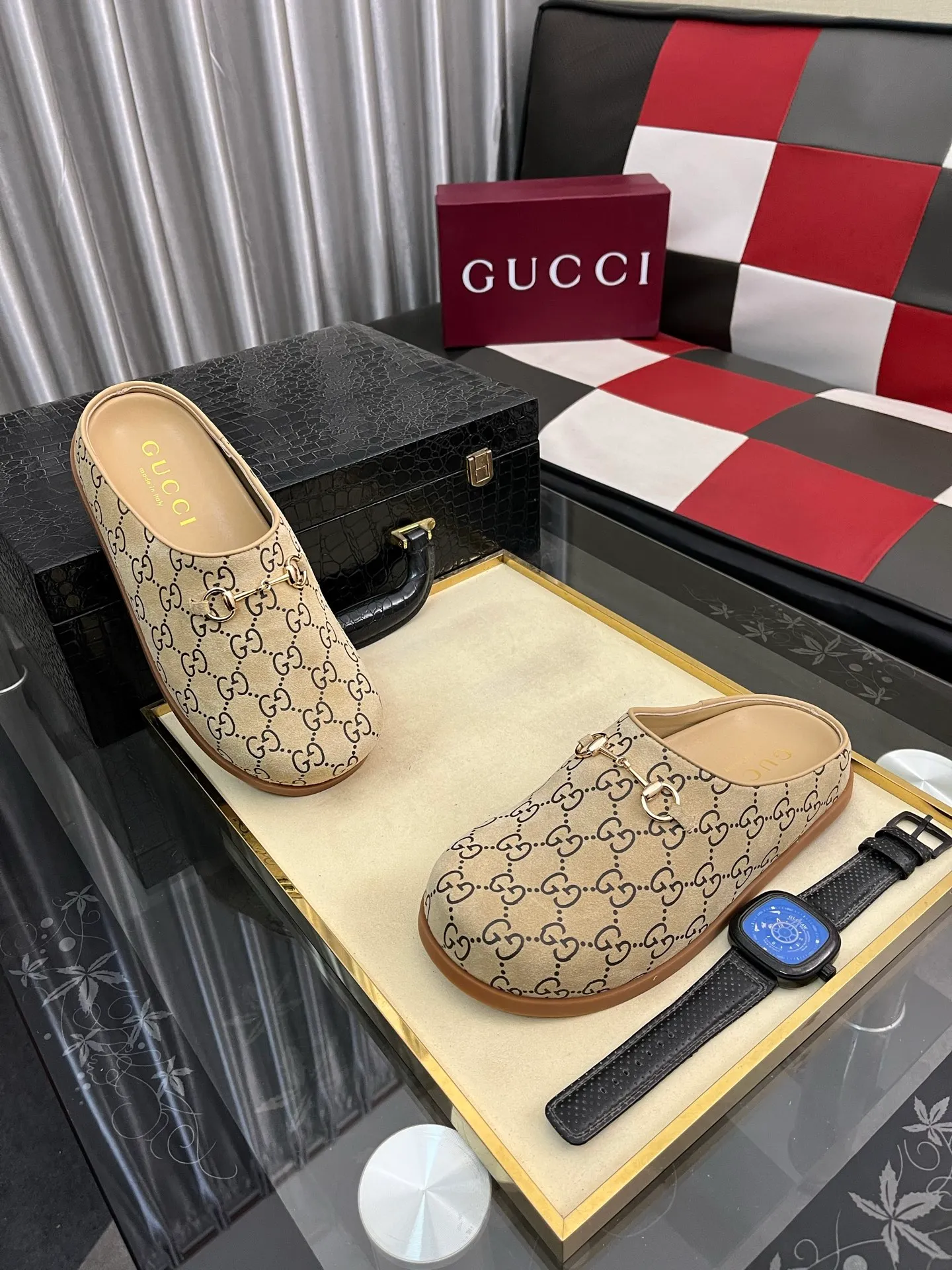 Ex-factory price: 438⌚️⌚️[Gucci] 2025 new season half-slip men's shoes, made of Italian imported first-layer frosted cowhide➕sheepskin lining, original hardware buckle, original combination wear-resistant outsole, real shot 🎬 Very comfortable on the feet, size 38-44